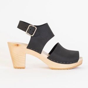 Bryr Clogs Miranda Spanish Toe